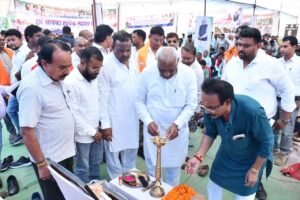 सेवा संकल्प अभियान से रोहराखुर्द में हुआ सेवा सेतु शिविर का आयोजन